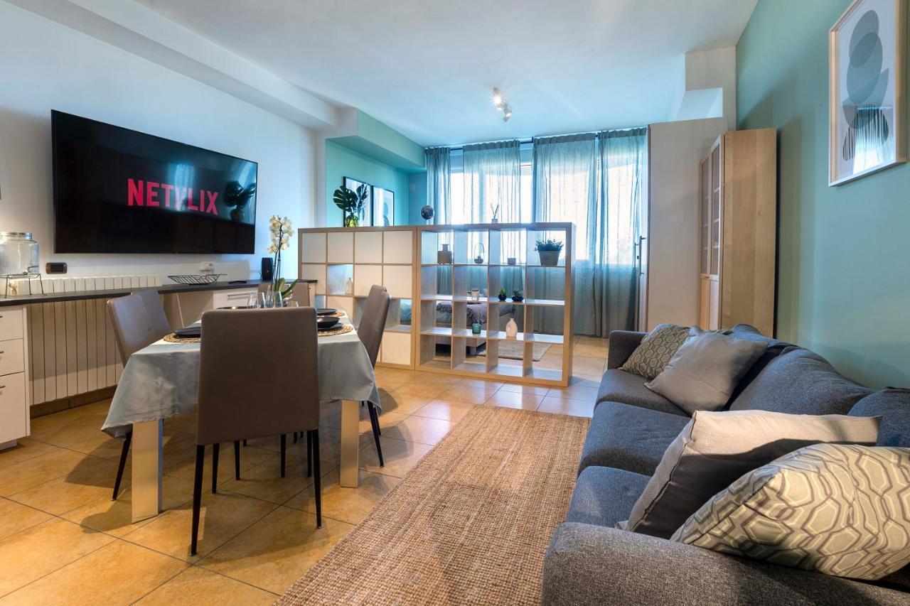 Ferienwohnung Cavour Elegante Loft In Centro Macerata Exterior foto