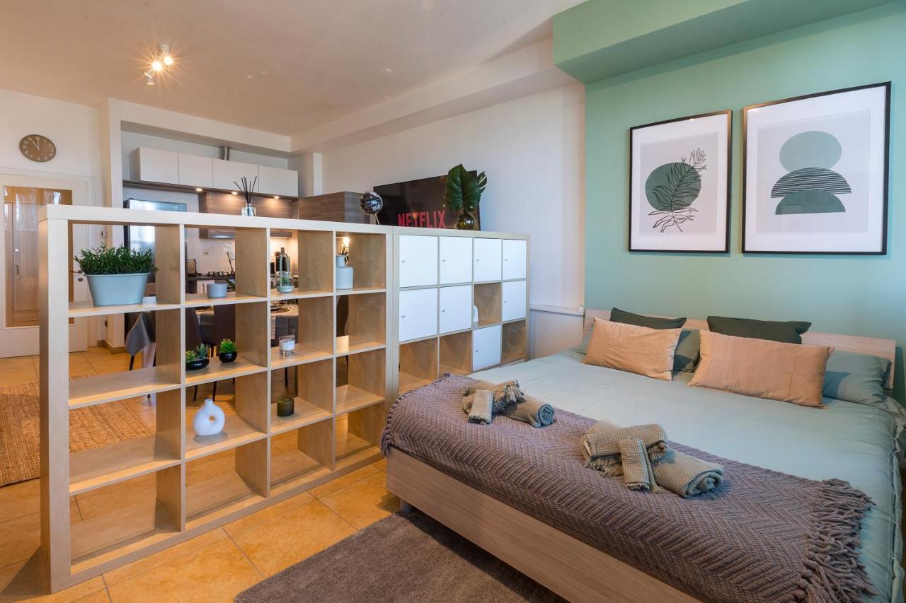 Ferienwohnung Cavour Elegante Loft In Centro Macerata Exterior foto
