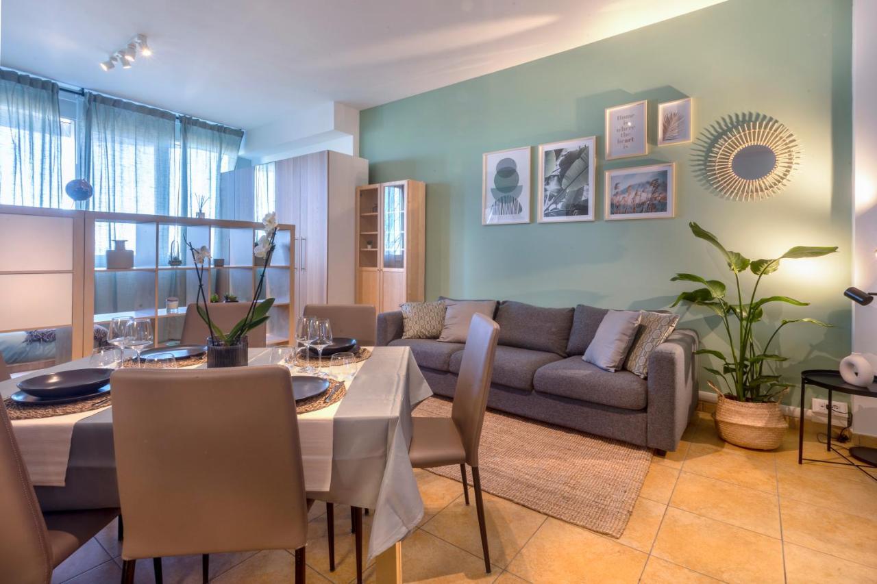 Ferienwohnung Cavour Elegante Loft In Centro Macerata Exterior foto