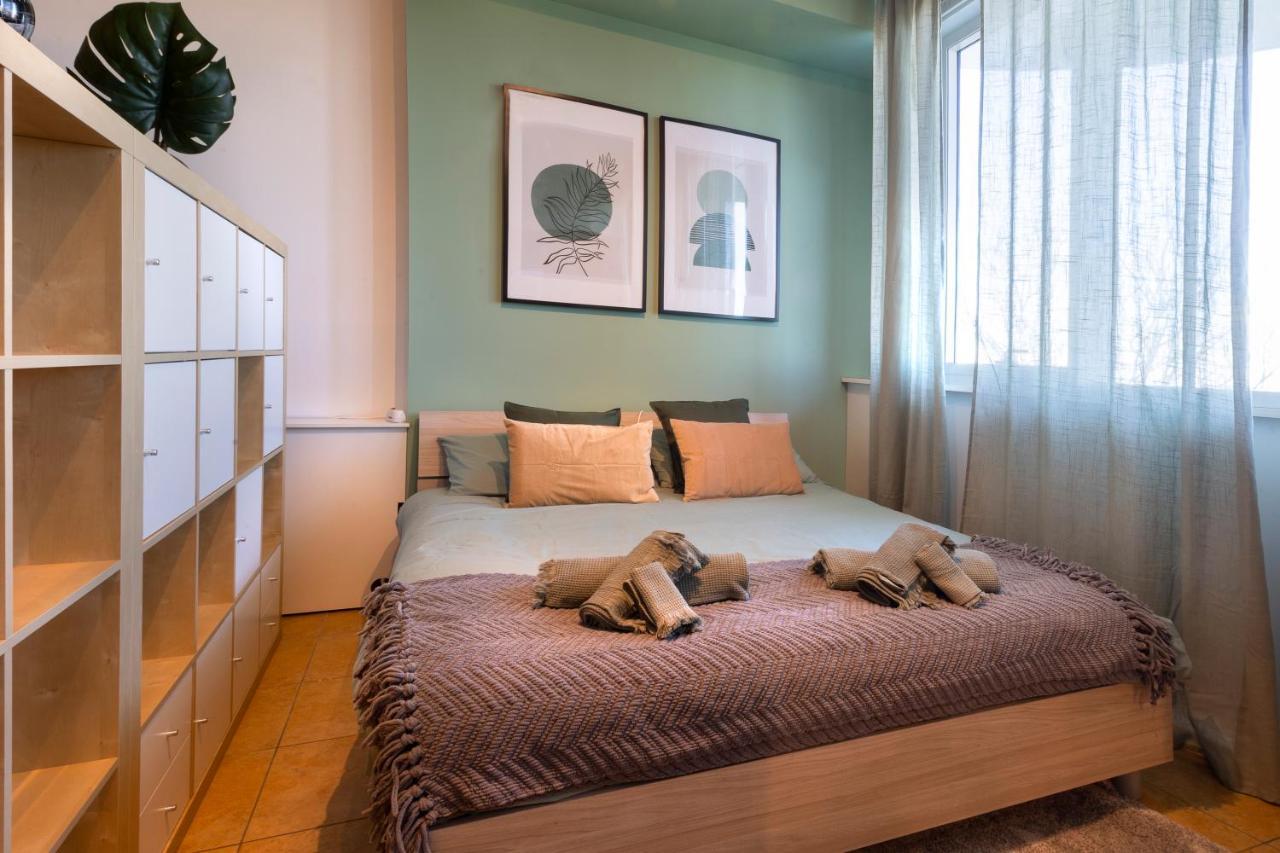 Ferienwohnung Cavour Elegante Loft In Centro Macerata Exterior foto
